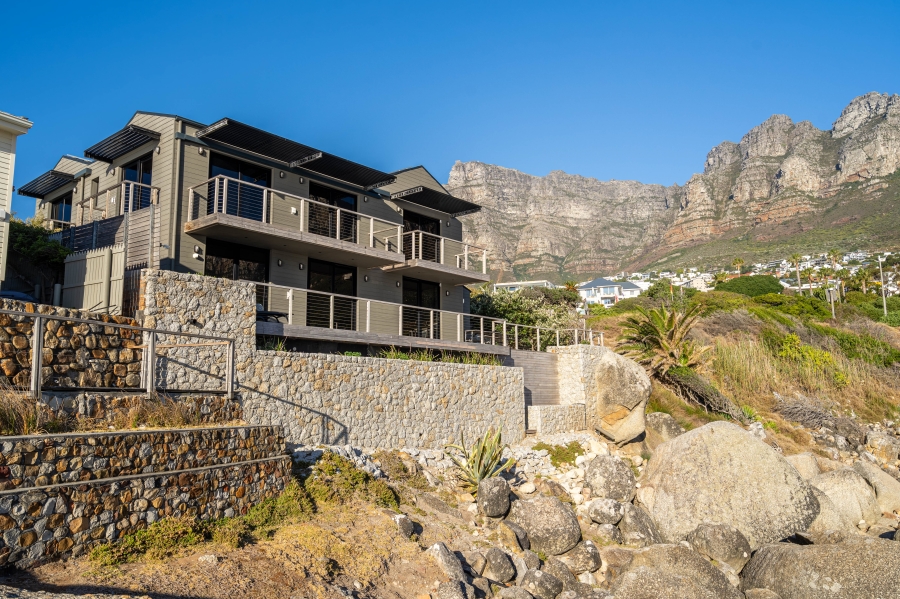 5 Bedroom Property for Sale in Camps Bay Western Cape